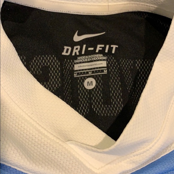Nike dri fit SWOOSH special edition shirt #12 - Picture 4 of 4